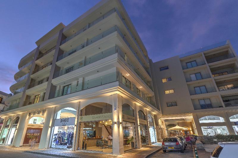Qcc Residence Ларнака Екстериор снимка